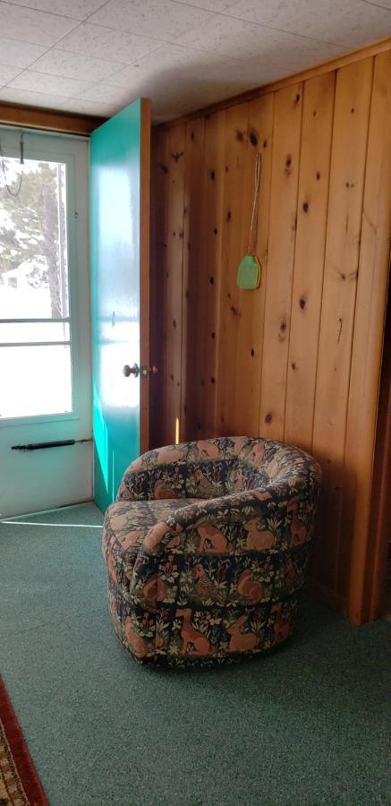 Chapel Hill Motel Brevort Εξωτερικό φωτογραφία